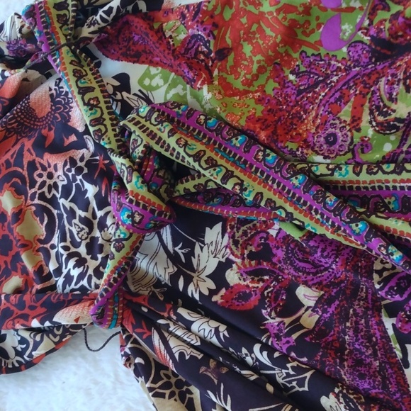 I.C.E Colorful Embellished Studded with Attached Belt and Cap Sleeve Dress - Picture 7 of 10